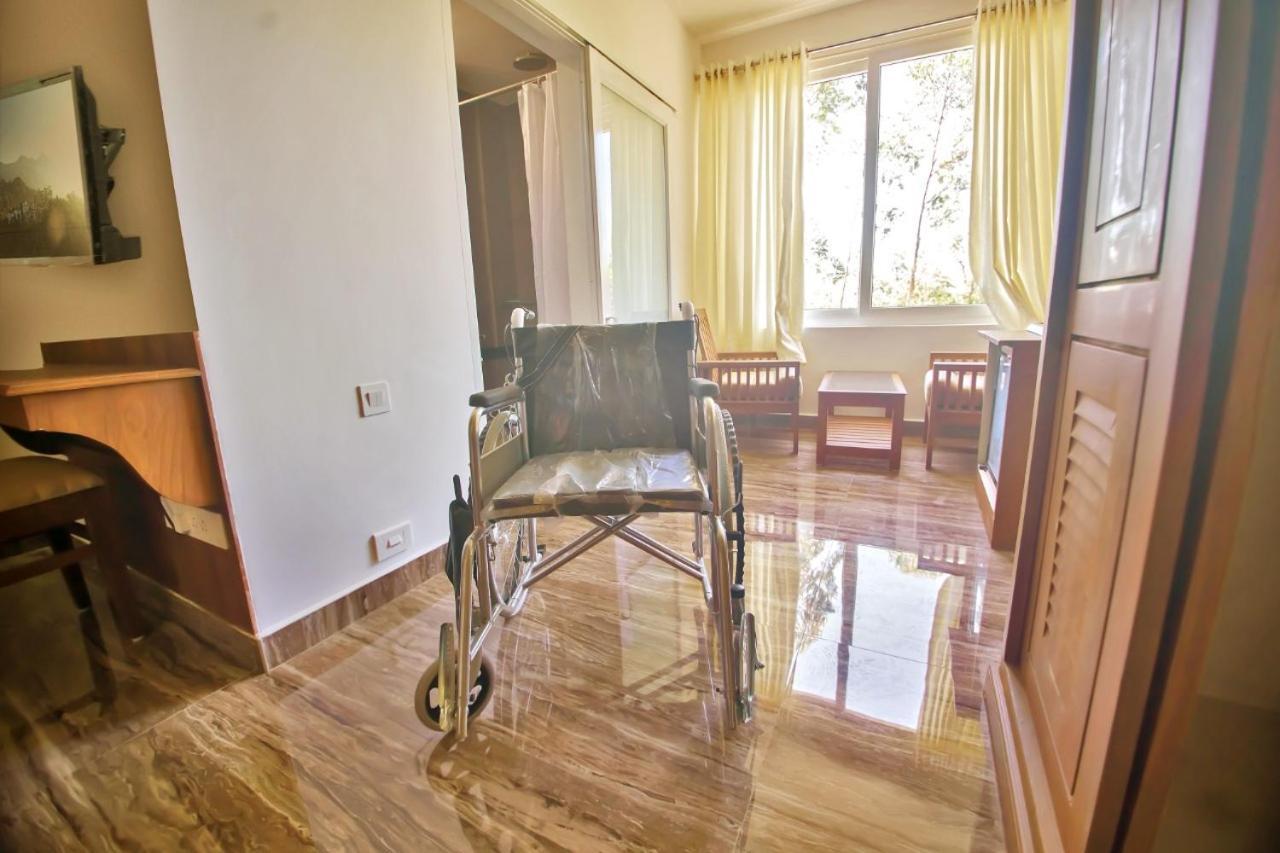 Princess De Munnar - 3 Star Hotel Thiruvananthapuram Екстериор снимка