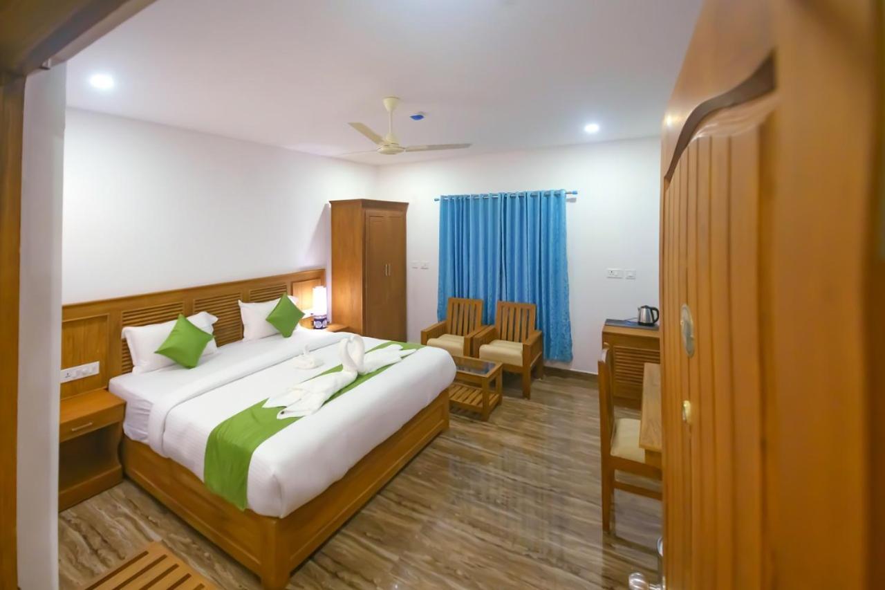 Princess De Munnar - 3 Star Hotel Thiruvananthapuram Екстериор снимка